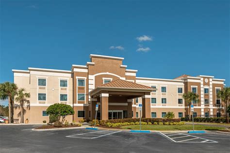 comfort inn the villages